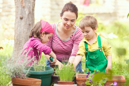 Cancellation and liability clauses for gardeners